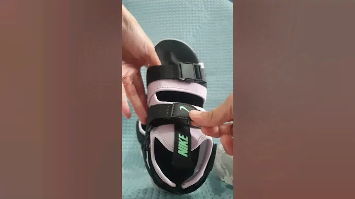 Nike Women's Canyon Sandals