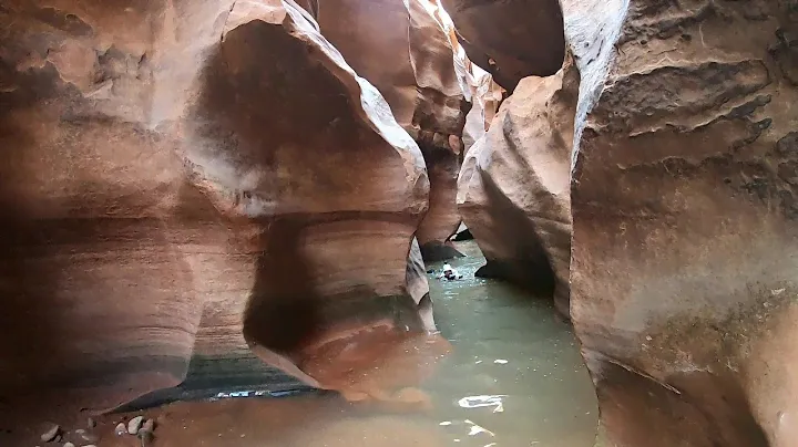Canyoneering The Black Hole of White Canyon - Cedar Mesa, Utah