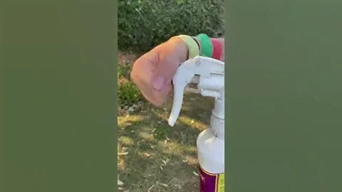 Adjust the Canyon trigger on your Biteback spray bottle
