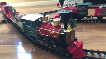 2021 Christmas Train: Scientific Toys/EZTEC North Pole and Grand Canyon Express Combo