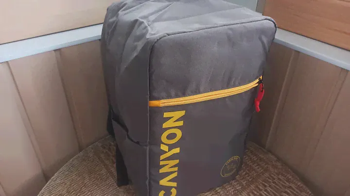 Розпакування Рюкзак Canyon CSZ-2 для ручної поклажі Gray (CNS-CSZ02GY01)