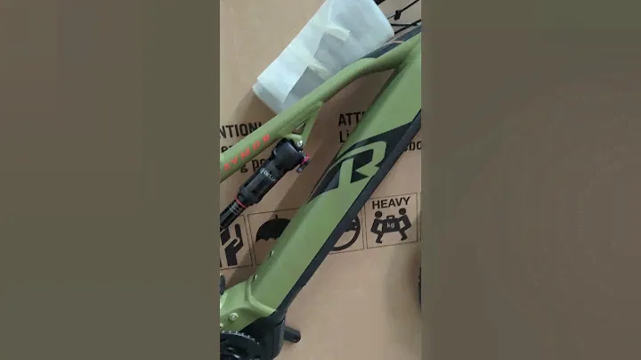 Check out the NEW Raymon FullRay 150 9.0 Electric Mountain Armor Green😍