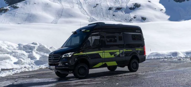 Автодом 4Х4 Mercedes Sprinter (Hymer Grand Canyon)